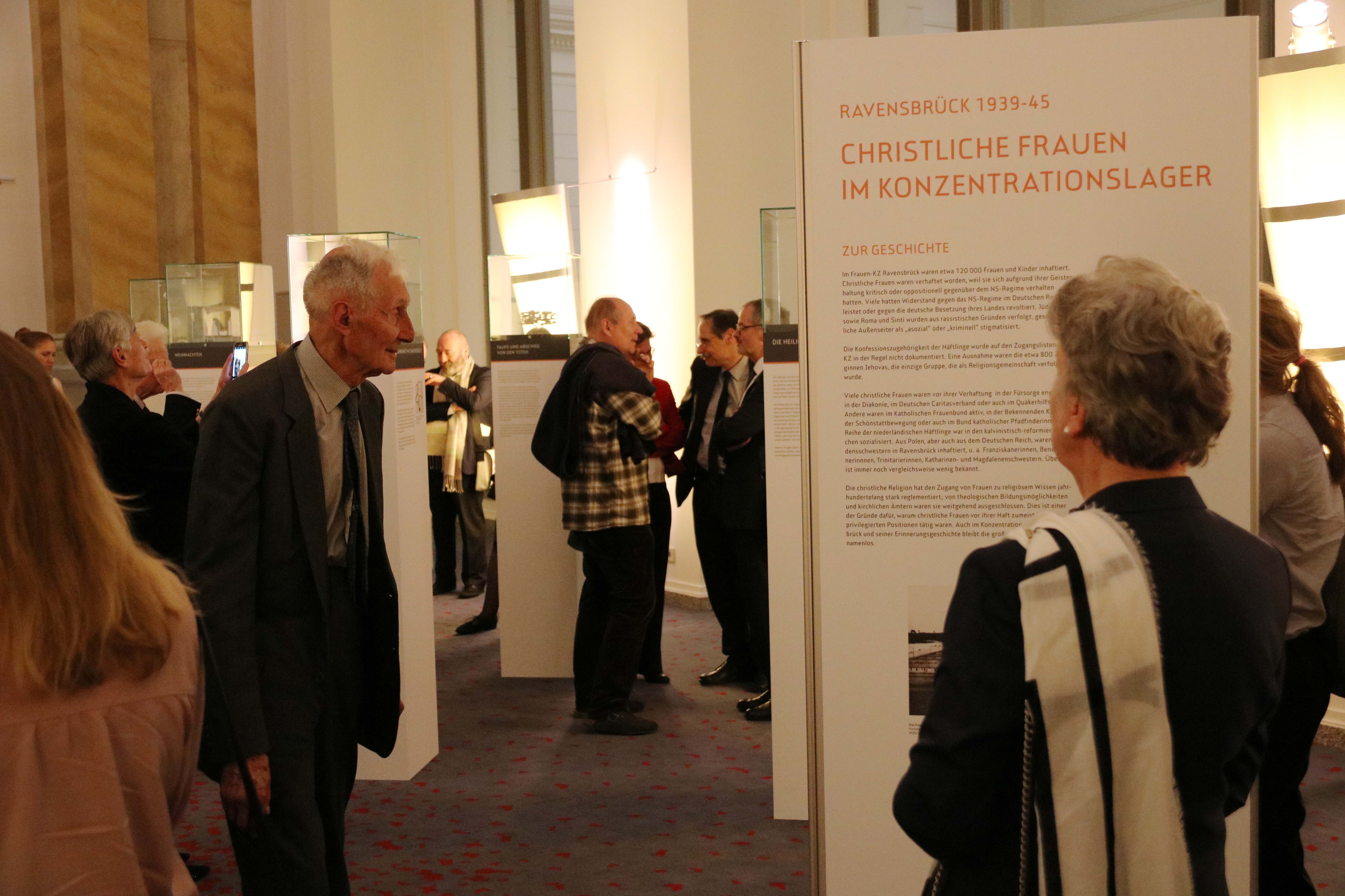 Ravensbrück 1939 - 45: Christliche Frauen im Konzentrationslager ...