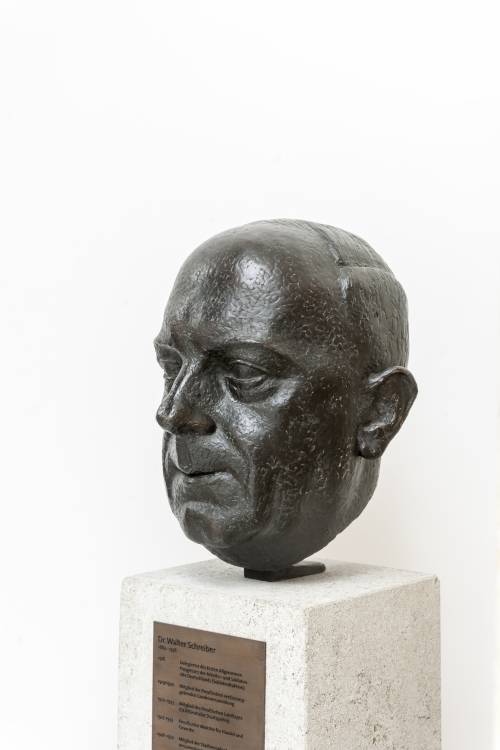 Walther Schreiber / 1953 - 1955 Regierender Bürgermeister / Bildhauer: Paul Gruson